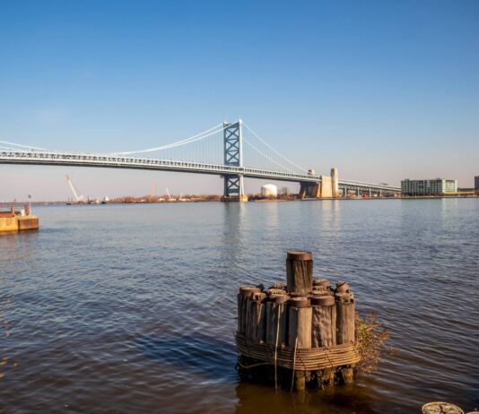 The Delaware’s Ecological Comeback: Cleaning Up the East Coast’s Industrial Backbone